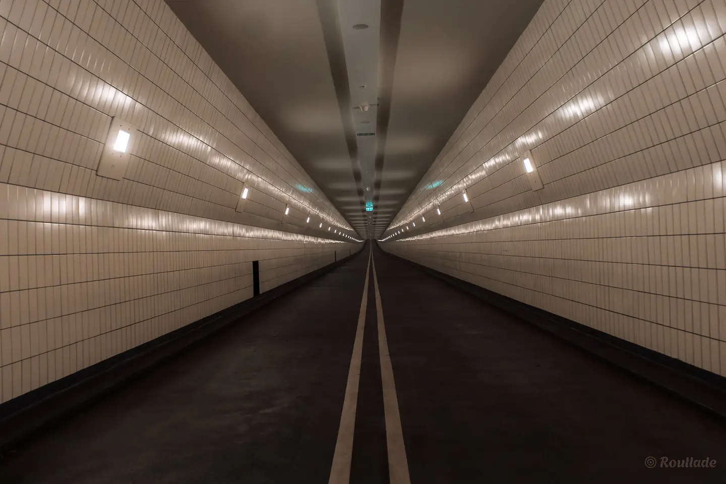 Media Maastunnel in Rotterdam