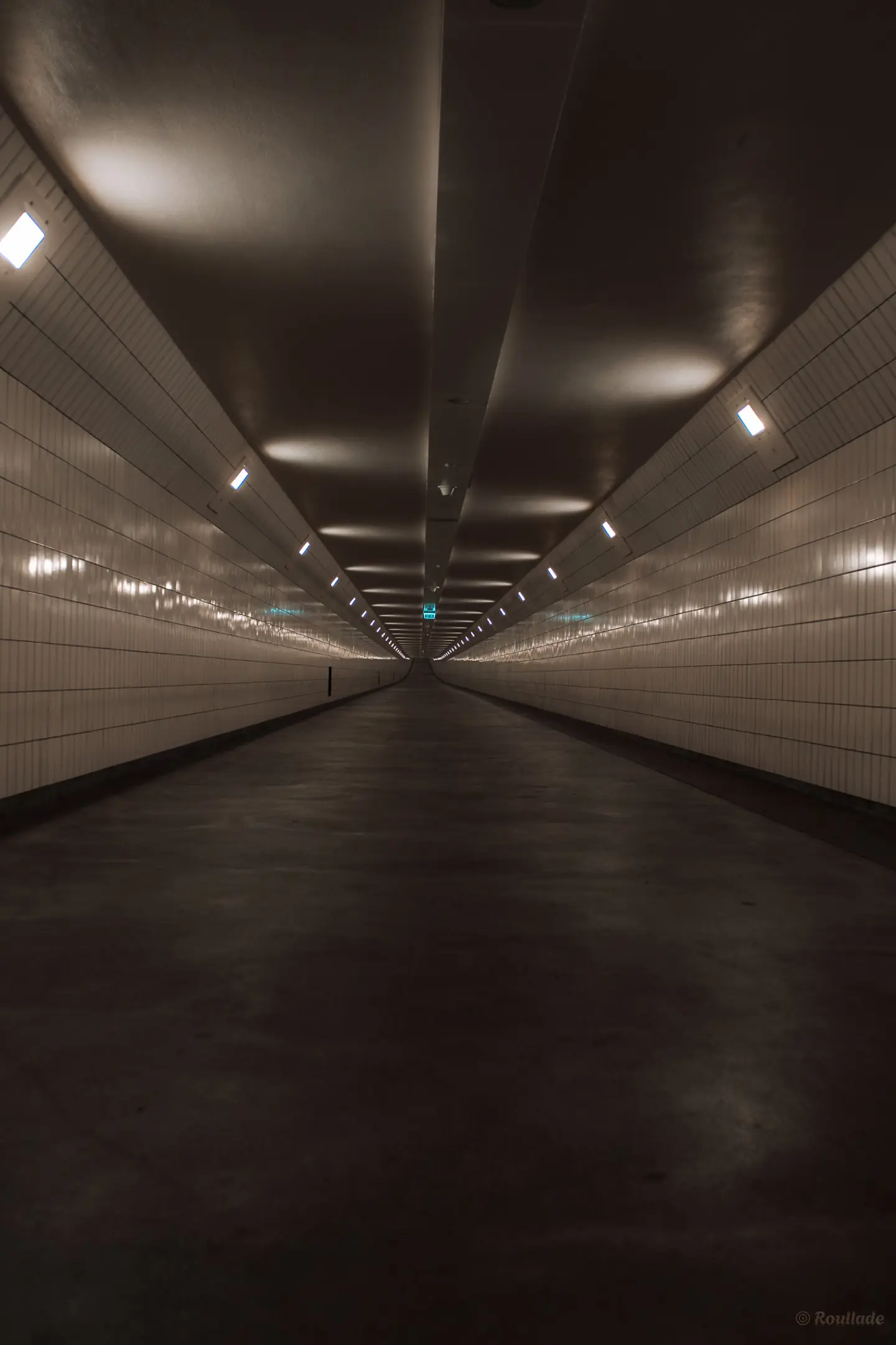 Media Maastunnel in Rotterdam