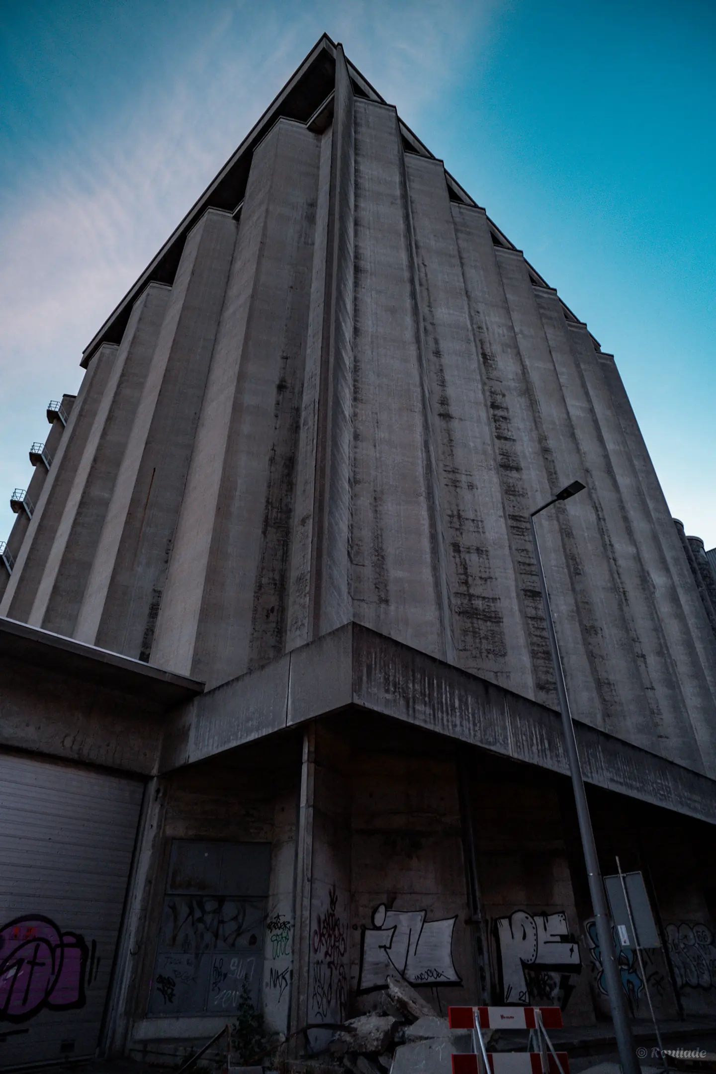 Cover Urban steeg in Rotterdam
