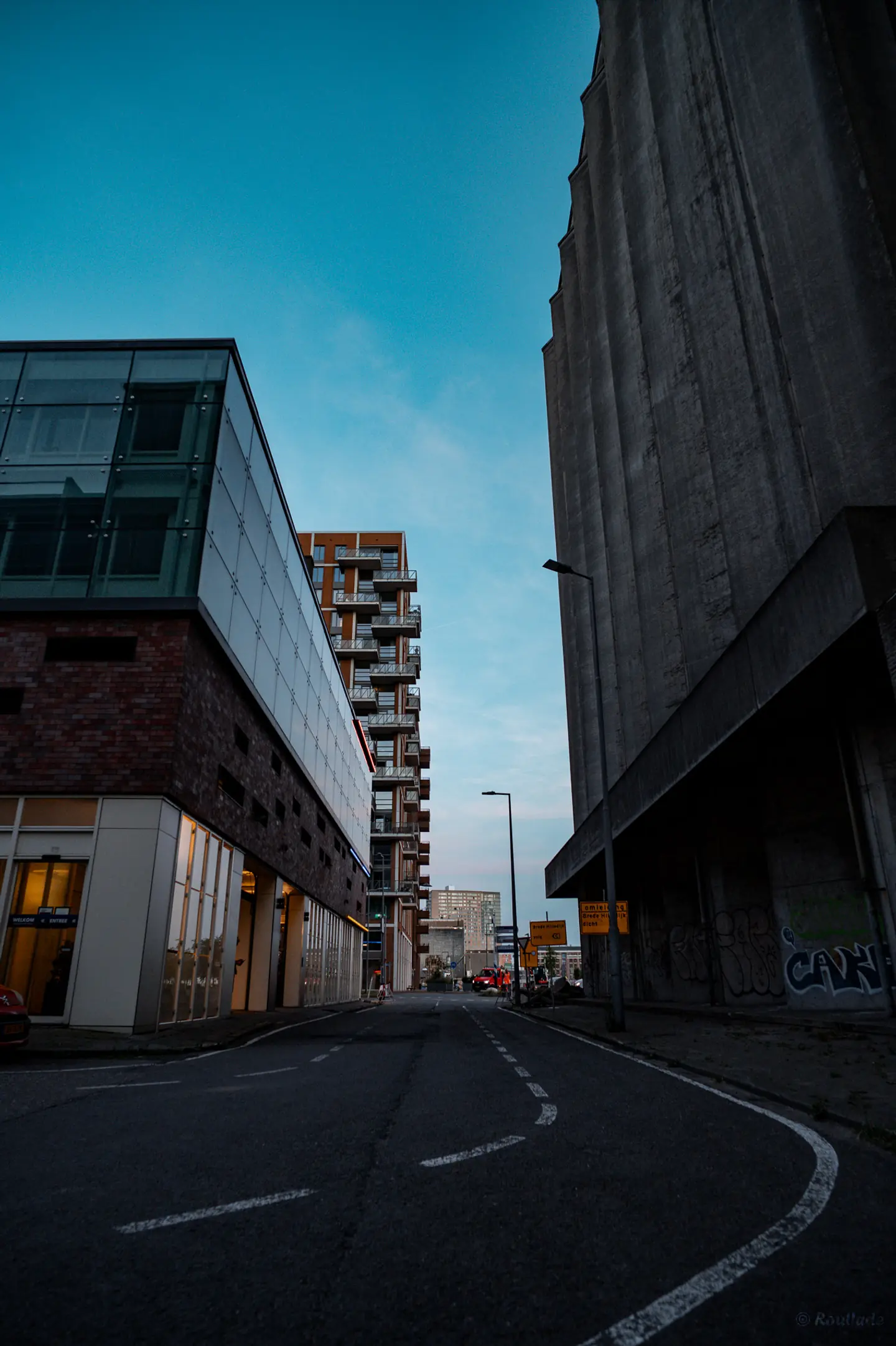 Media Urban steeg in Rotterdam