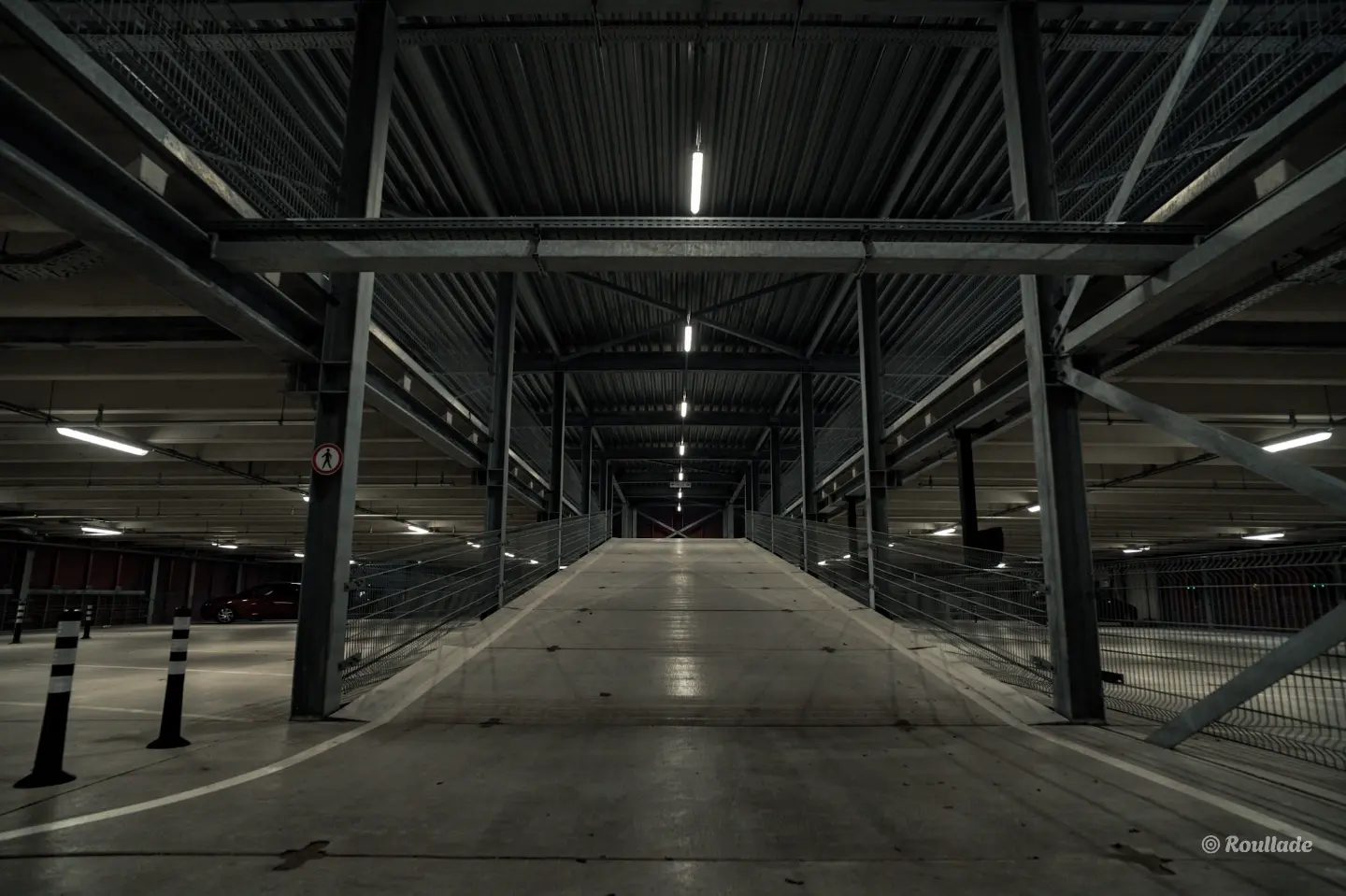 Cover Moderne garage in Pijnacker