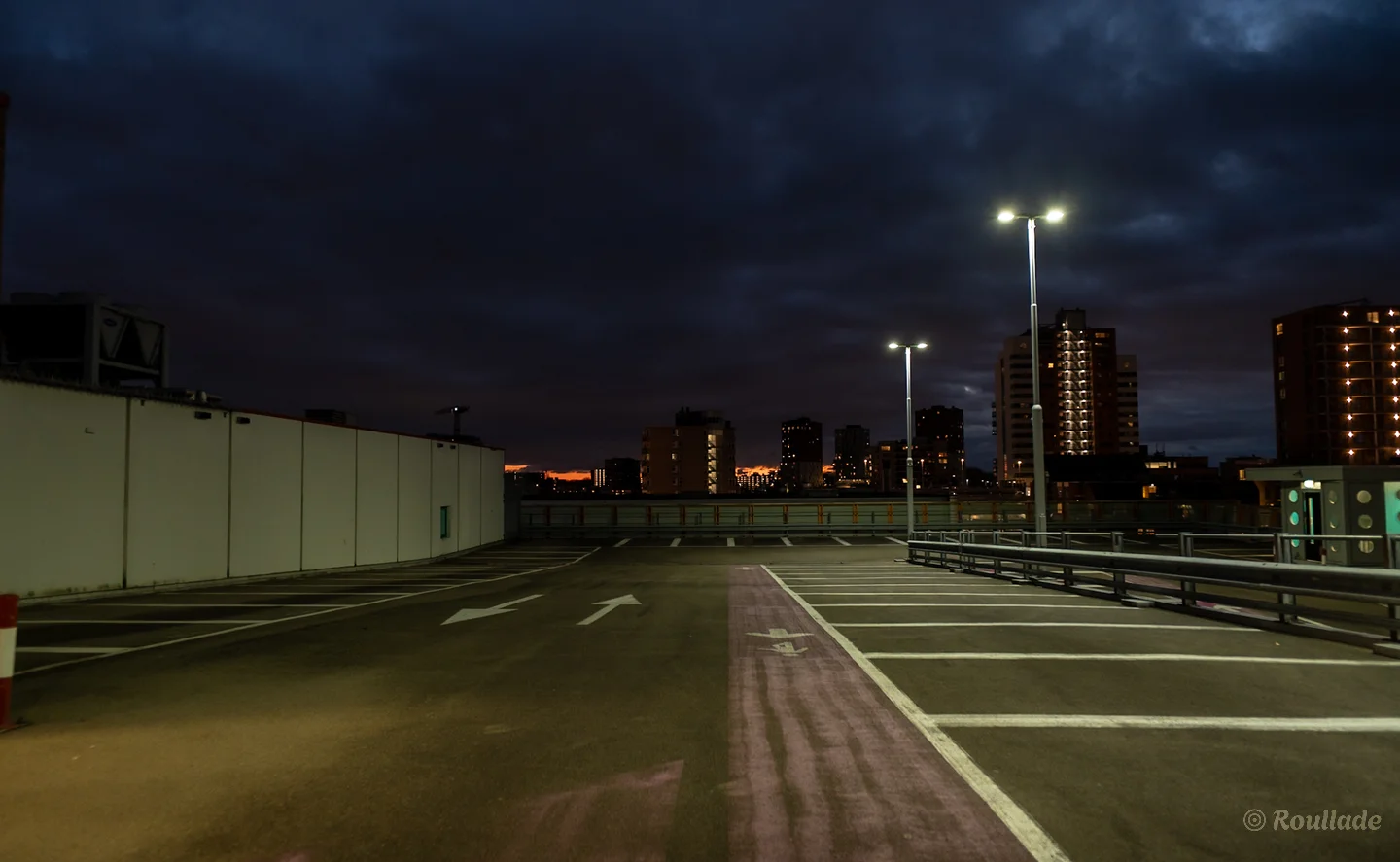Media Garage met skyline in Zoetermeer