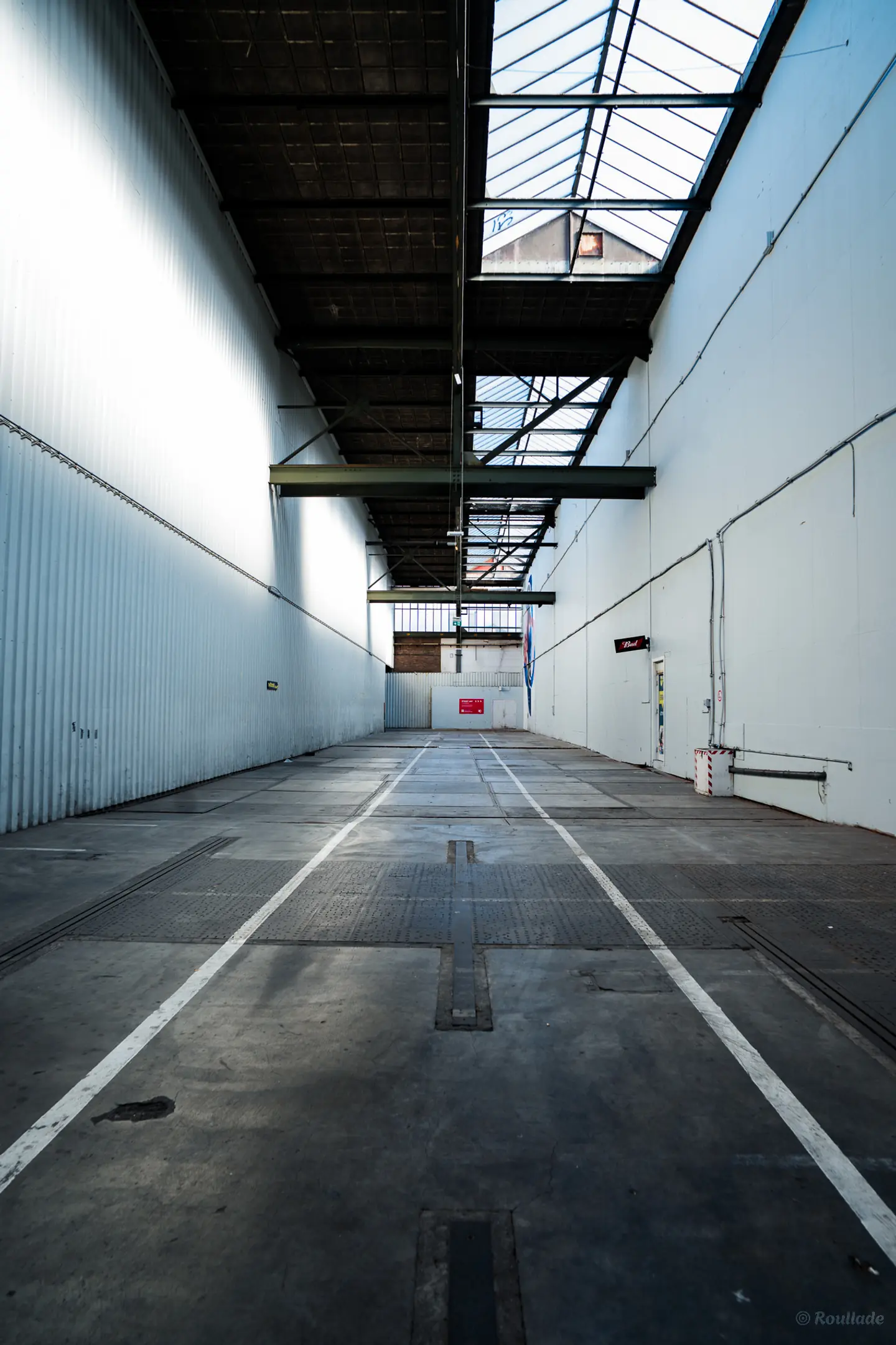 Cover Mega loods in Delft